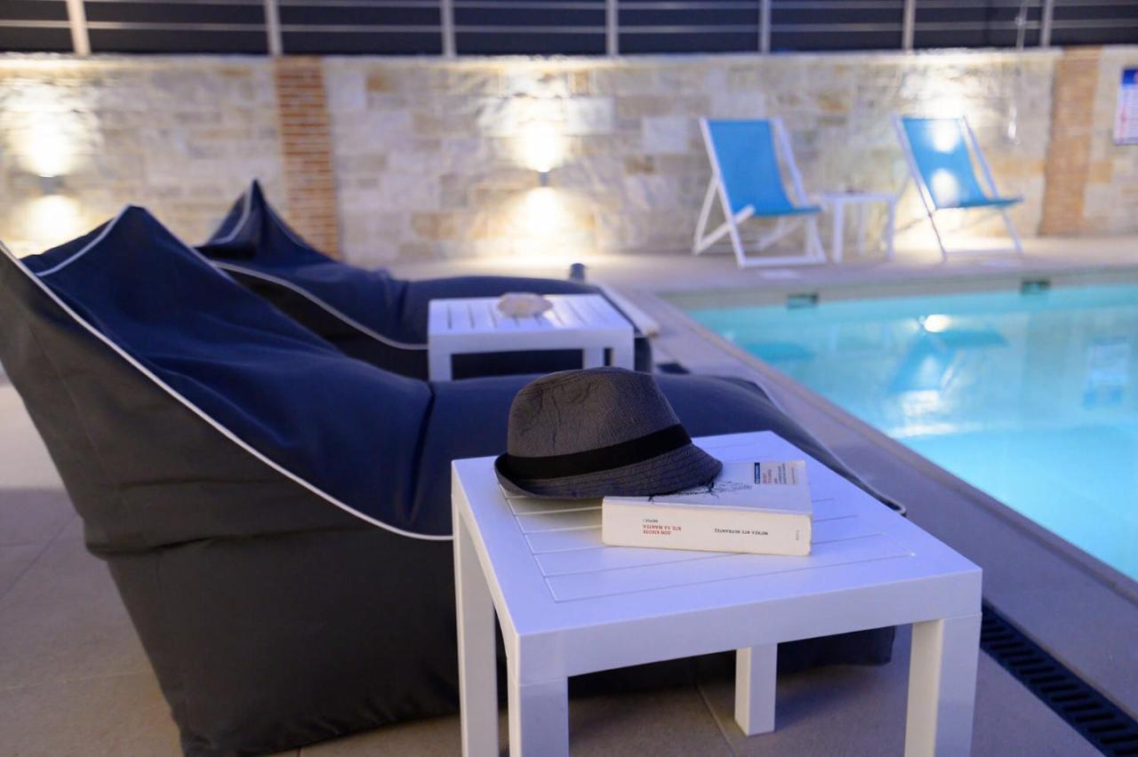 Momento Luxury Apartments Walking Distance From The Beach Nikiana Exterior foto