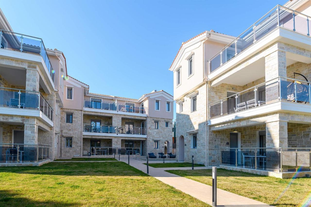 Momento Luxury Apartments Walking Distance From The Beach Nikiana Exterior foto
