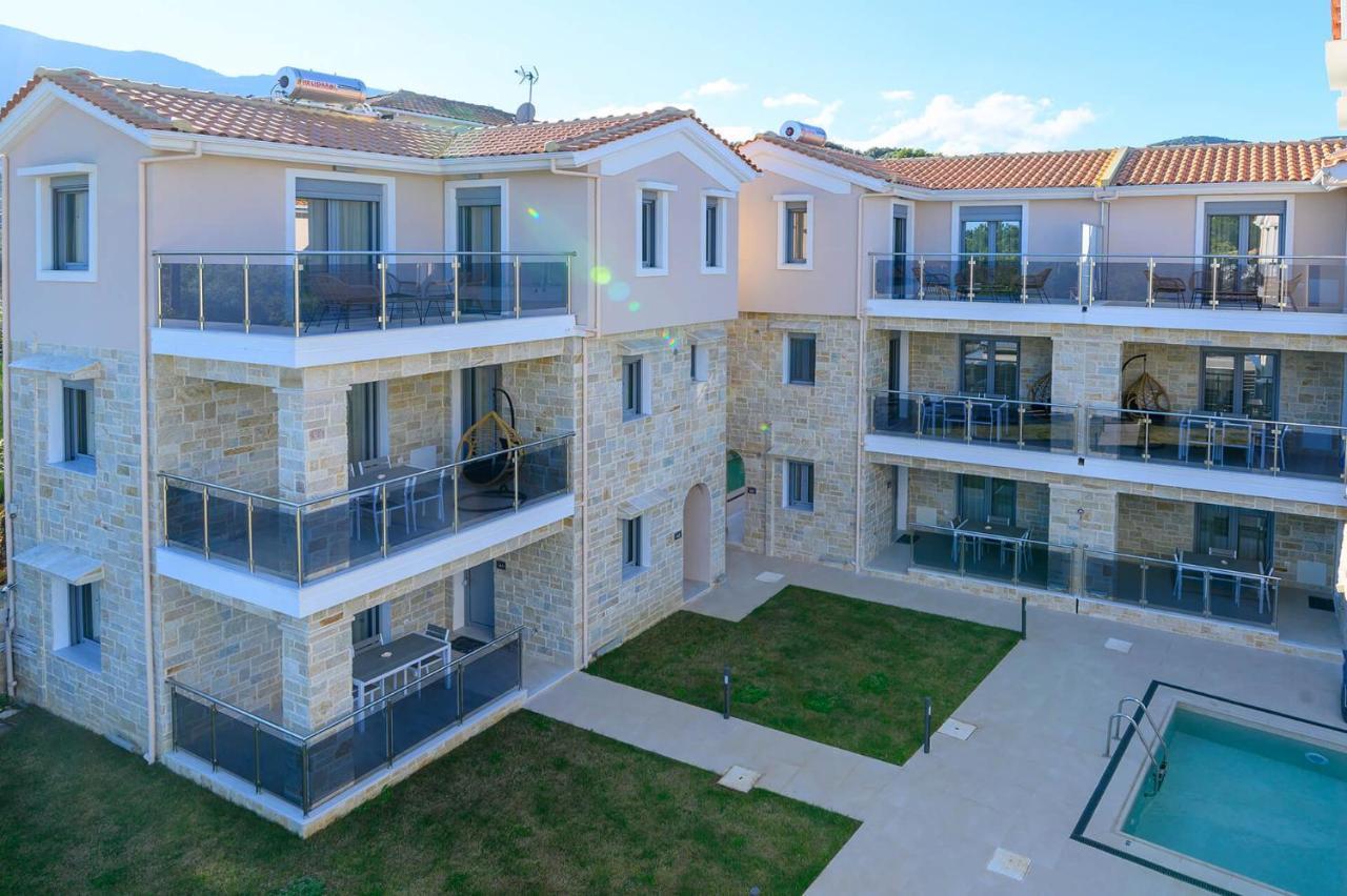 Momento Luxury Apartments Walking Distance From The Beach Nikiana Exterior foto