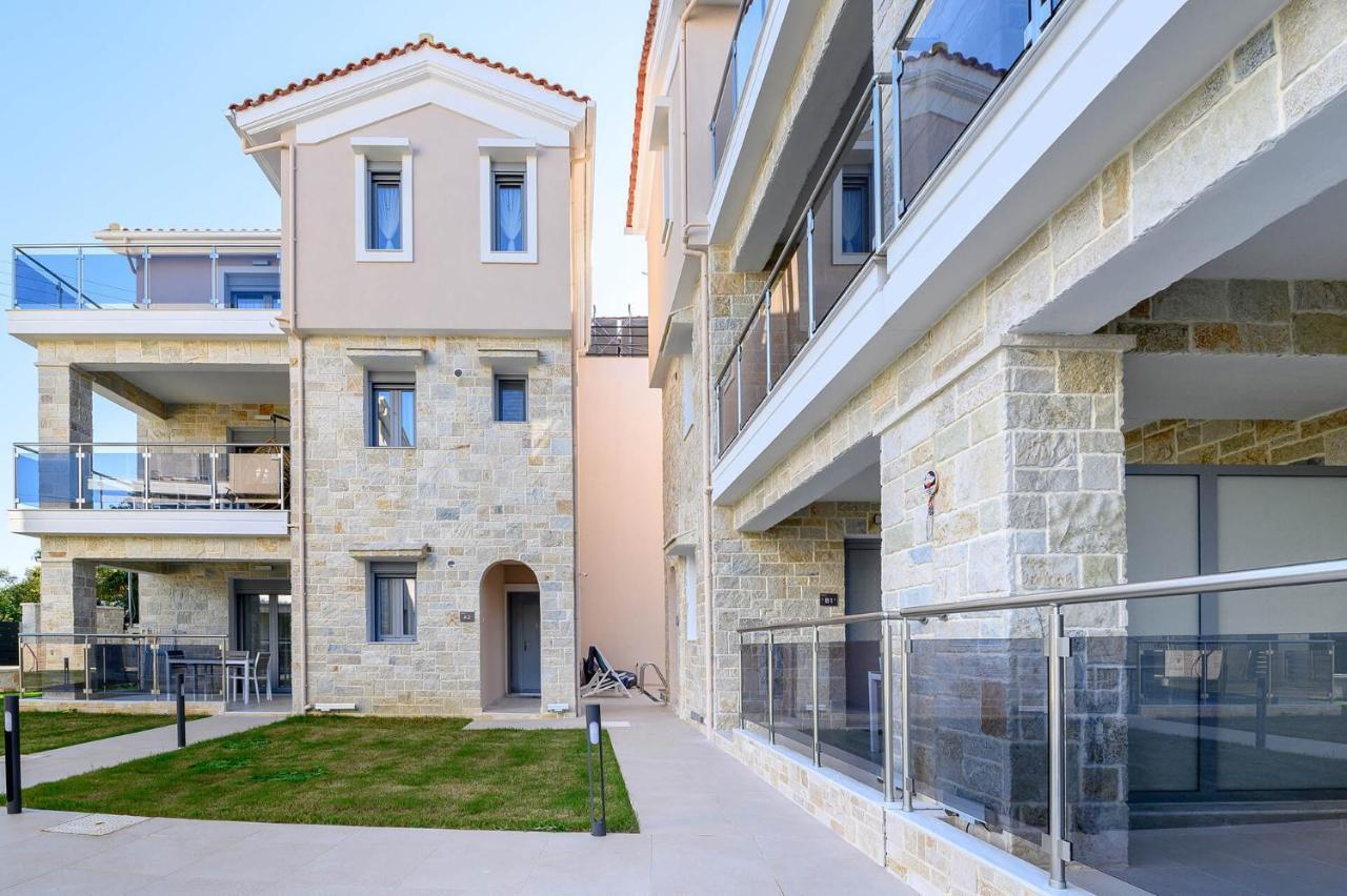Momento Luxury Apartments Walking Distance From The Beach Nikiana Exterior foto