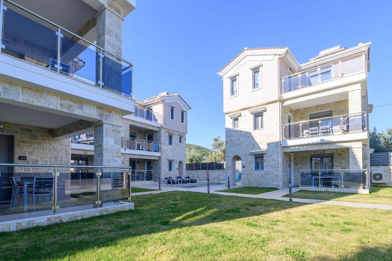 Momento Luxury Apartments Walking Distance From The Beach Nikiana Exterior foto
