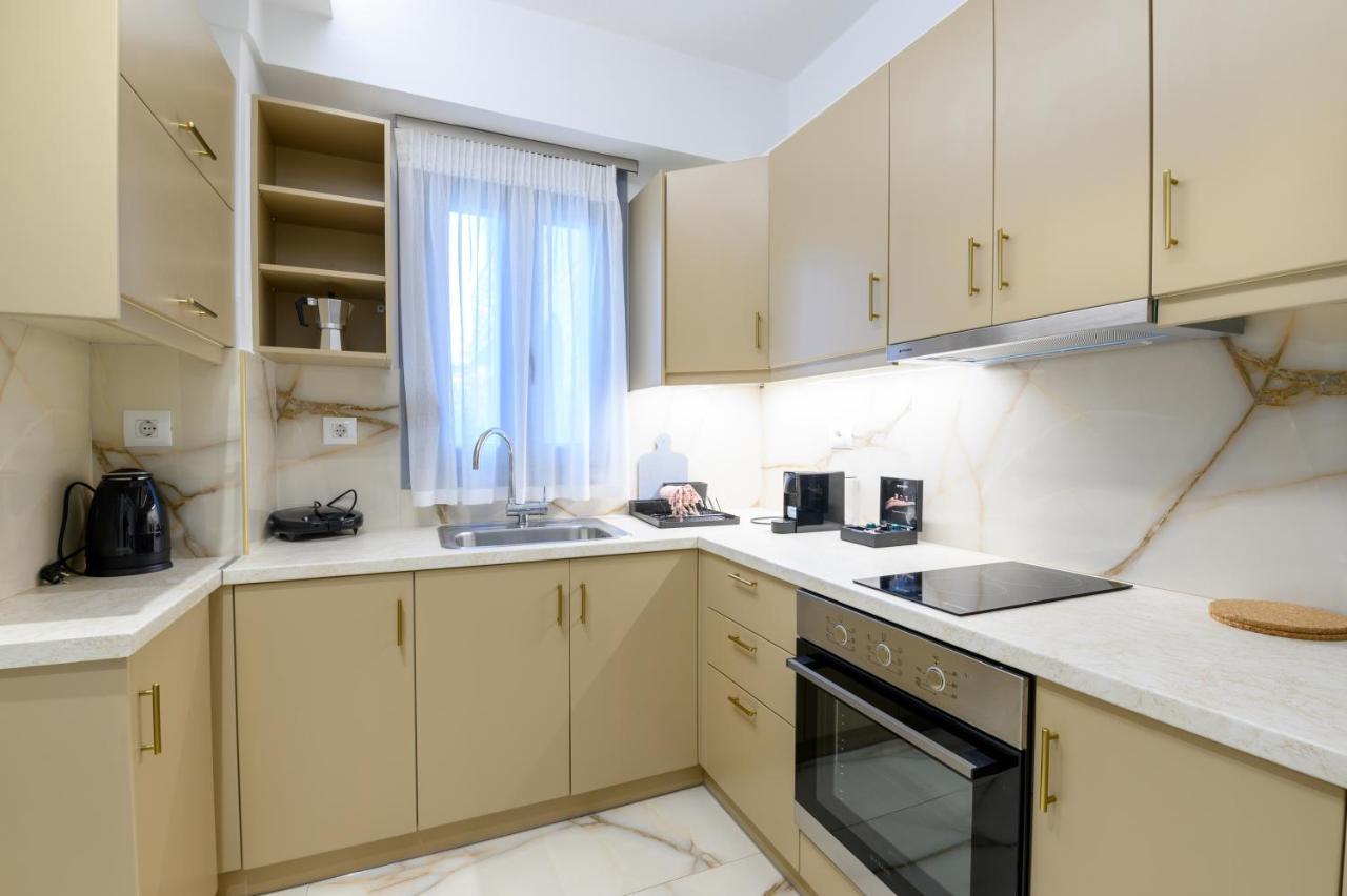 Momento Luxury Apartments Walking Distance From The Beach Nikiana Exterior foto